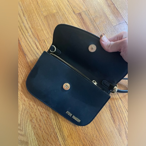 Steve Madden Black Leather Wallet Clutch Gold - Picture 3 of 4